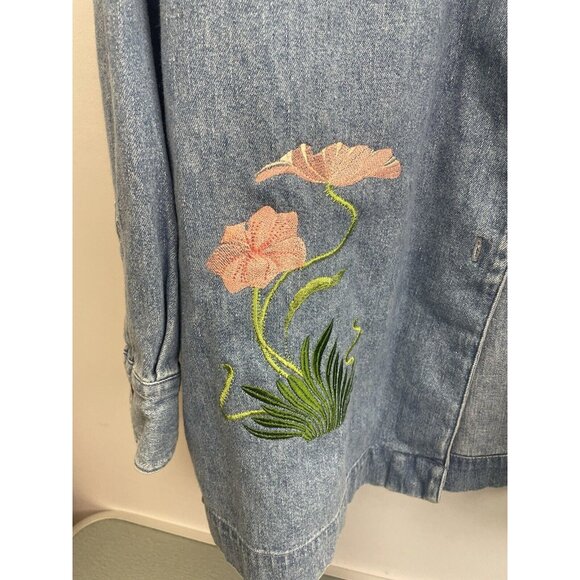 Harve Bernard Women's Blue Denim Button Up Shirt Size Large - Picture 14 of 16